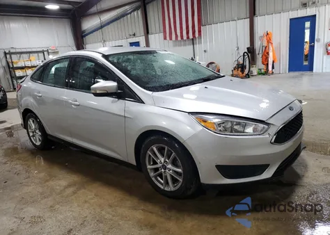 2016 Ford Focus Se z USA, uszkodzony, nr VIN 1FADP3F20GL354719